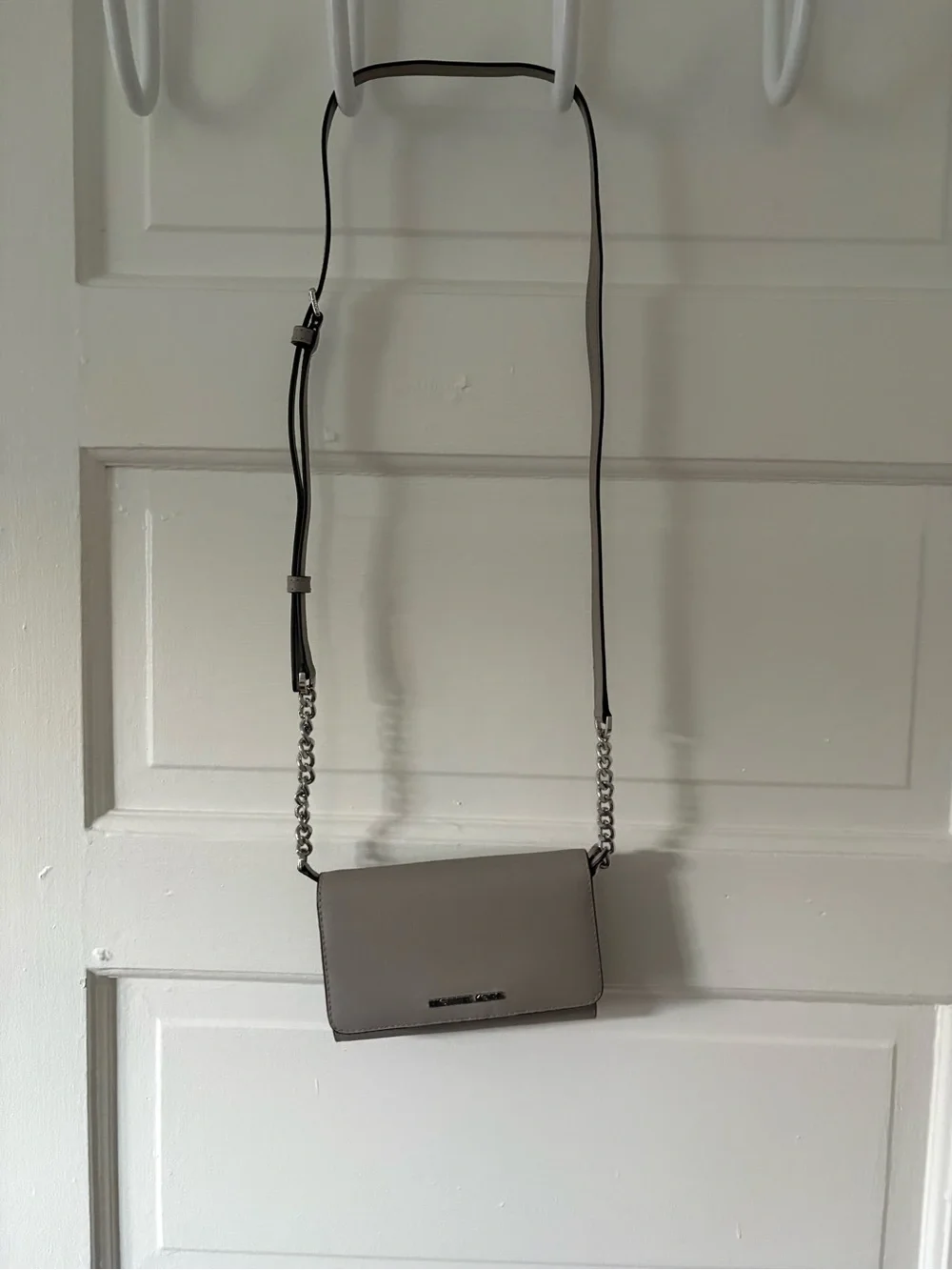 Michael Kors Gray Crossbody Chain Shoulder Bag - Women